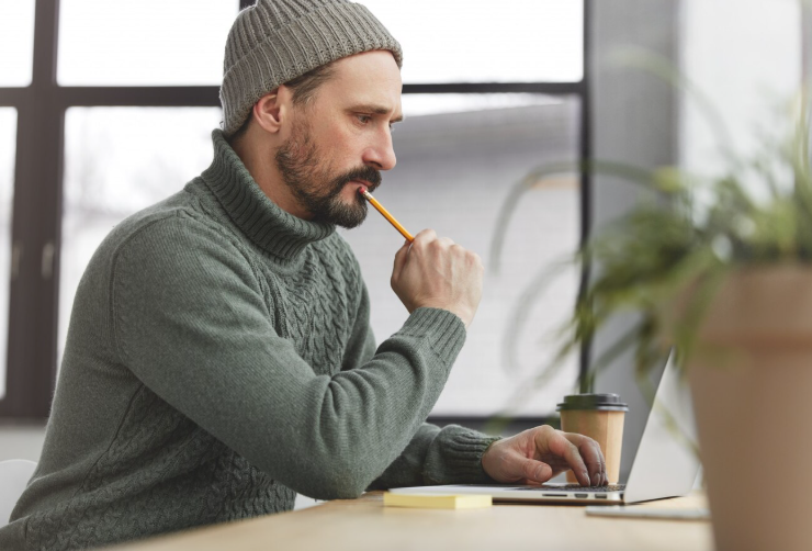 Blogger actualizando contenido